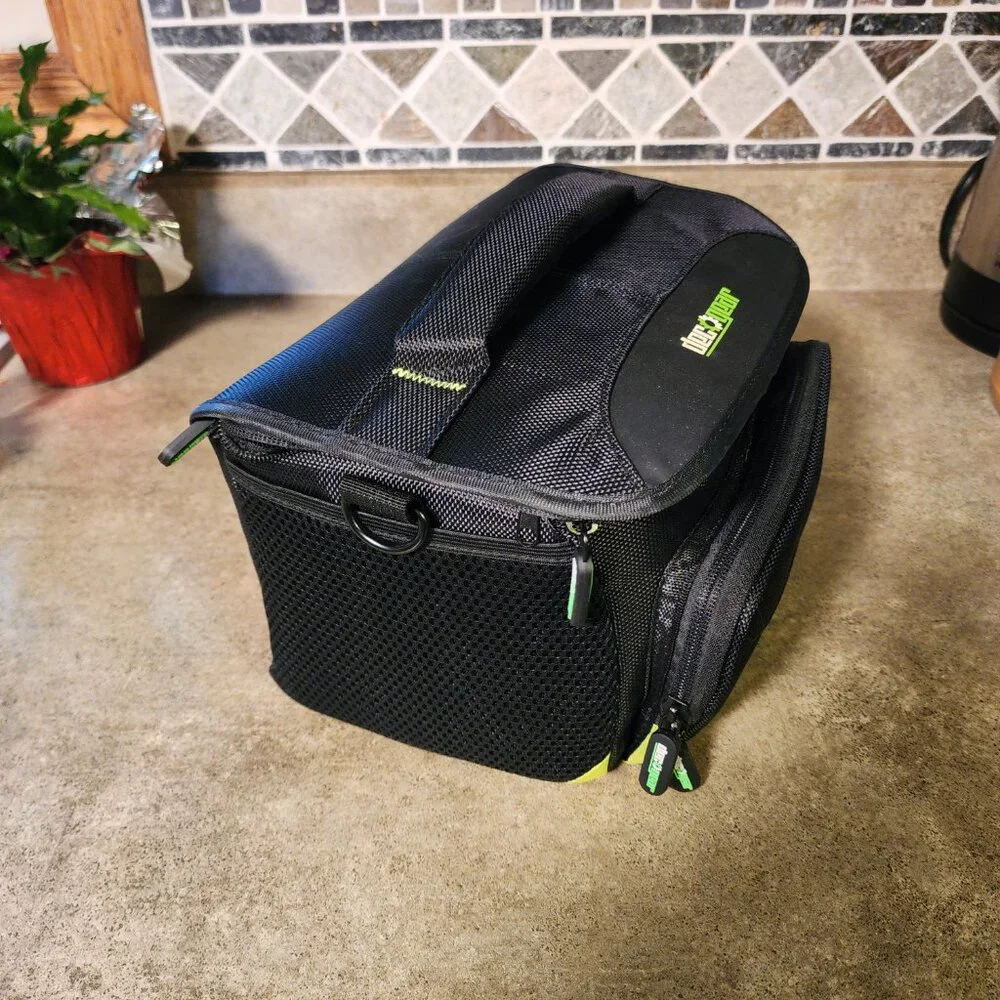 DECO Gear Photo/DLSR/Mirrorless/Gadget Case and Accessory Kit